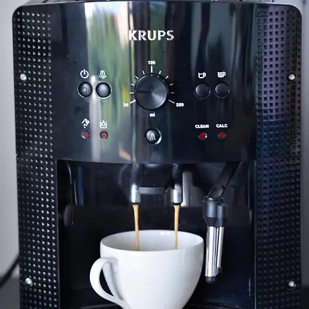 Astarte, Διαμέρισμα Ζαντάρ